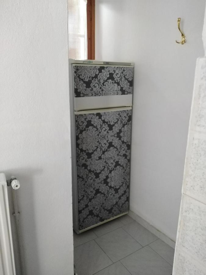 Kamari Keramidhion